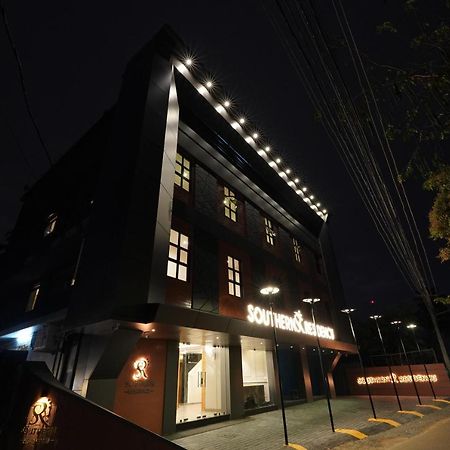 Southern Residency Kochi Exterior photo