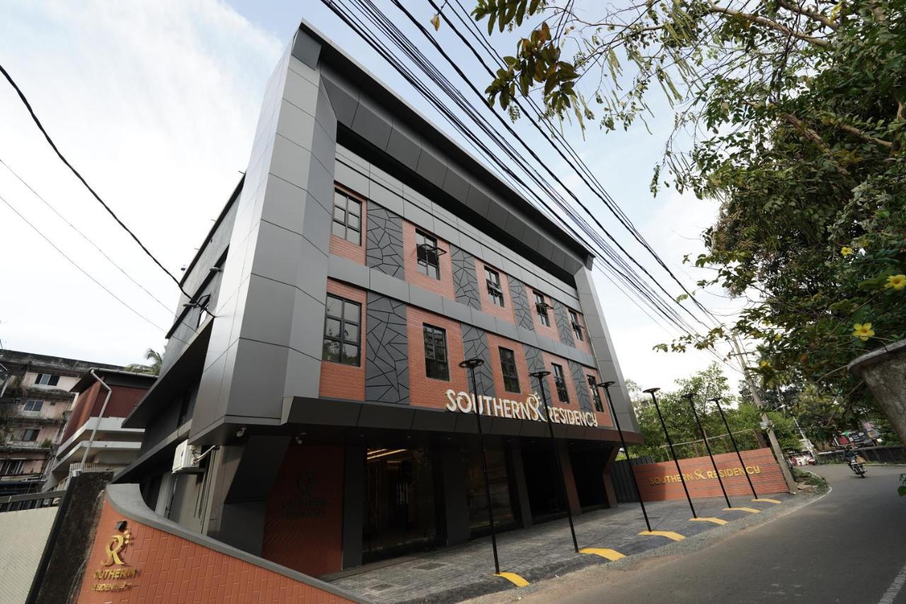 Southern Residency Kochi Exterior photo